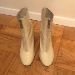 ZARA • white bootie